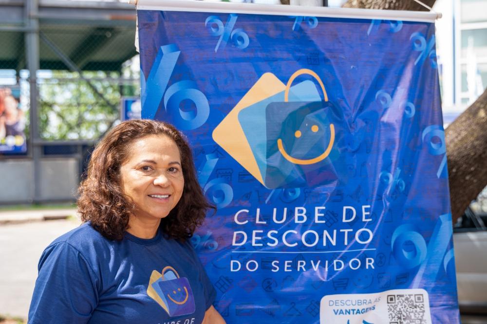 Capa da notícia: Servidores do GDF têm descontos em mais de 200 empresas e instituições de ensino